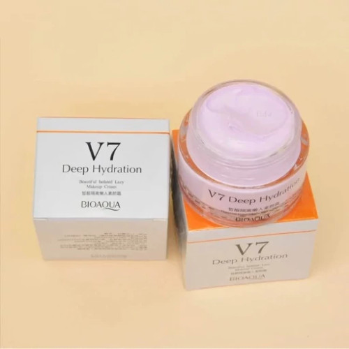 کرم مرطوب کننده و روشن کننده و تقویت کننده هفت ویتامین